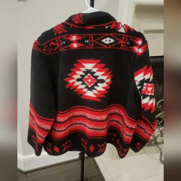 Nwt...Jacquard Faux-Shearling Jacket - Picture 3 of 5